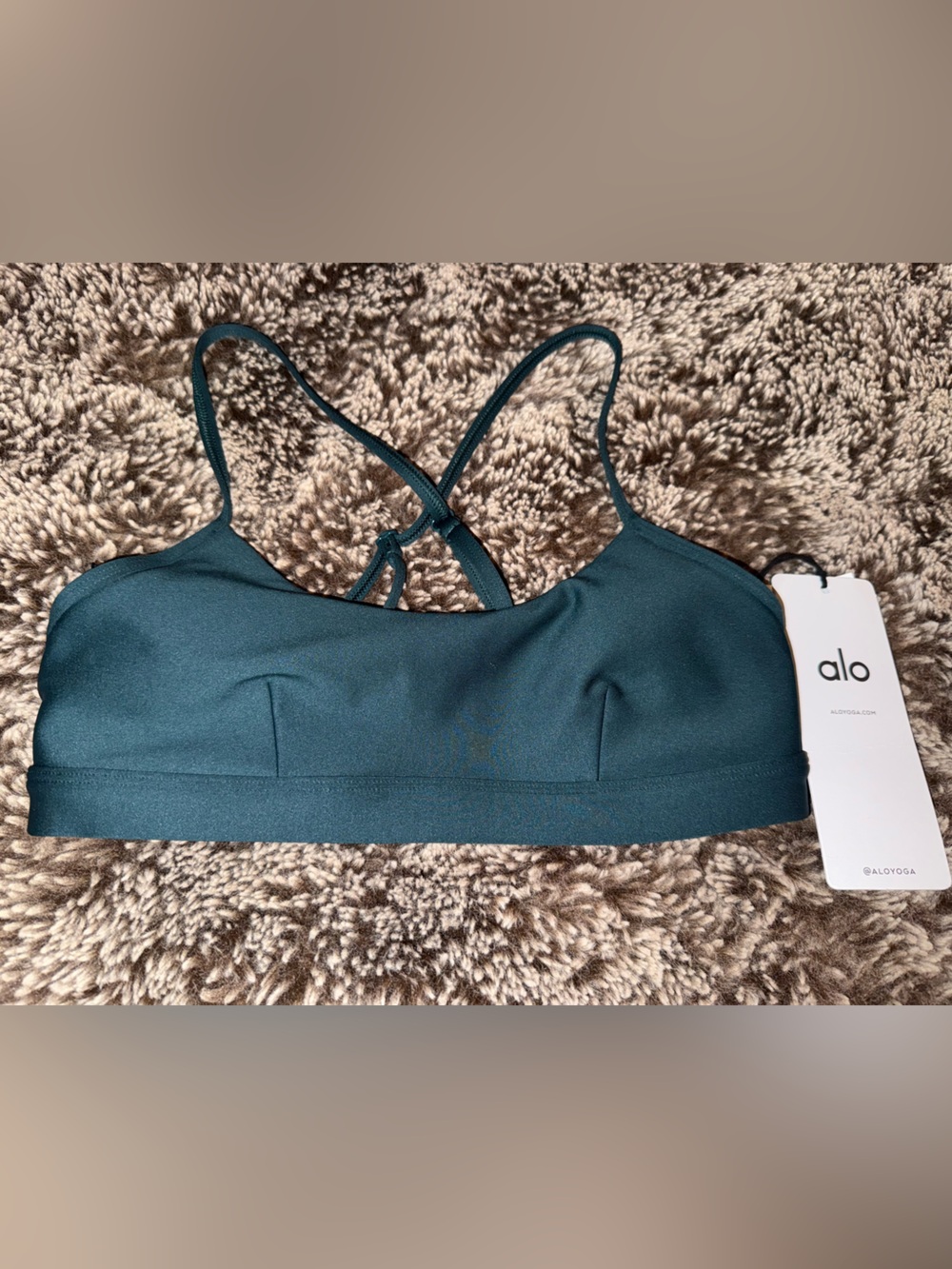 ALO Yoga Airlift Intrigue Bra in Midnight Green